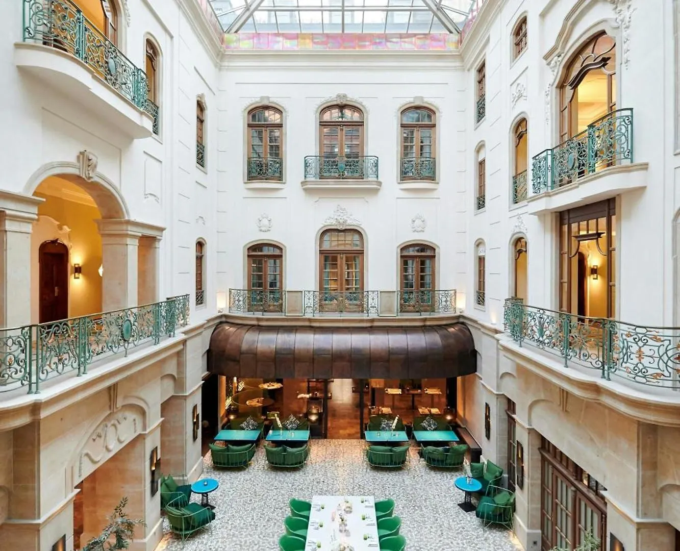 Gewandhaus Dresden, Autograph Collection Hotel