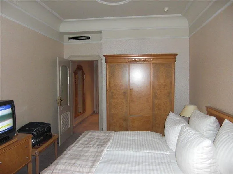 *****  Gewandhaus Dresden, Autograph Collection Hotel Germany